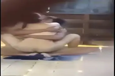 Bokep Indo Ngintip ABG Lagi Ngentot poster