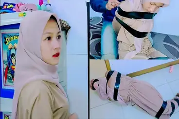 Skandal BDSM Ukhti Remaja Cantik Di Lakban Hot poster