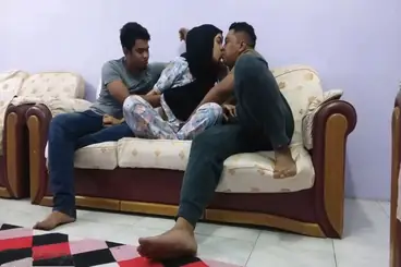Tante Selingkuh poster